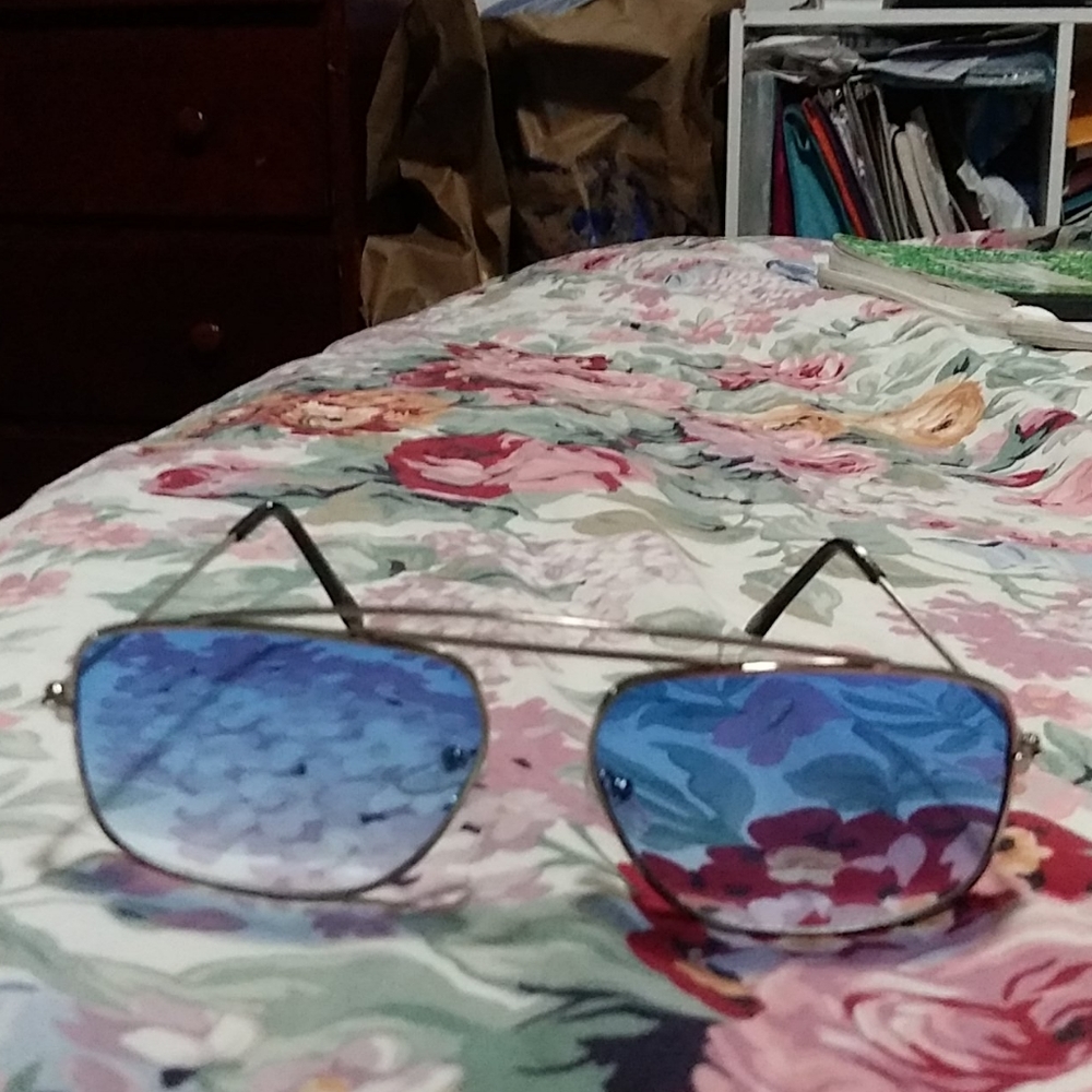 Sun glasses